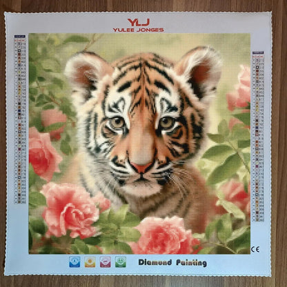 Cub in Bloom - Full Drill Diamond Painting Kit - YLJ Art Shop - YLJ Art Shop